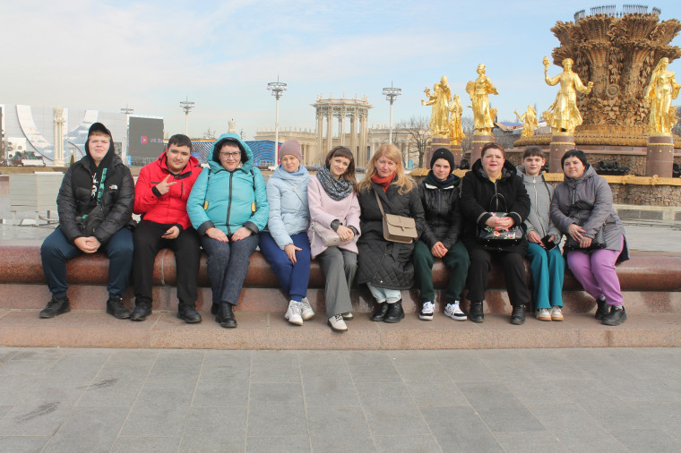 Путешествуем в Москву.